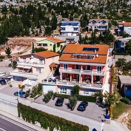 By The Sea Starigrad, Paklenica - 16421 Daire Starigrad Paklenica