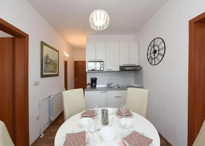 By The Sea Starigrad, Paklenica - 16421 Daire *